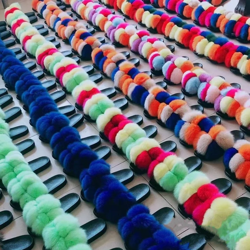 
New design Free Sample Sandals For Outdoor fur fuzzy fluffy flip-flops slippers sandale homme fashion fur slippers 