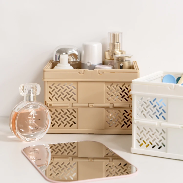 2023 wholesale New arrival Desktop Folding Storage Basket Creative family Picnic Plastic Collapsible Storage Crates with Handles