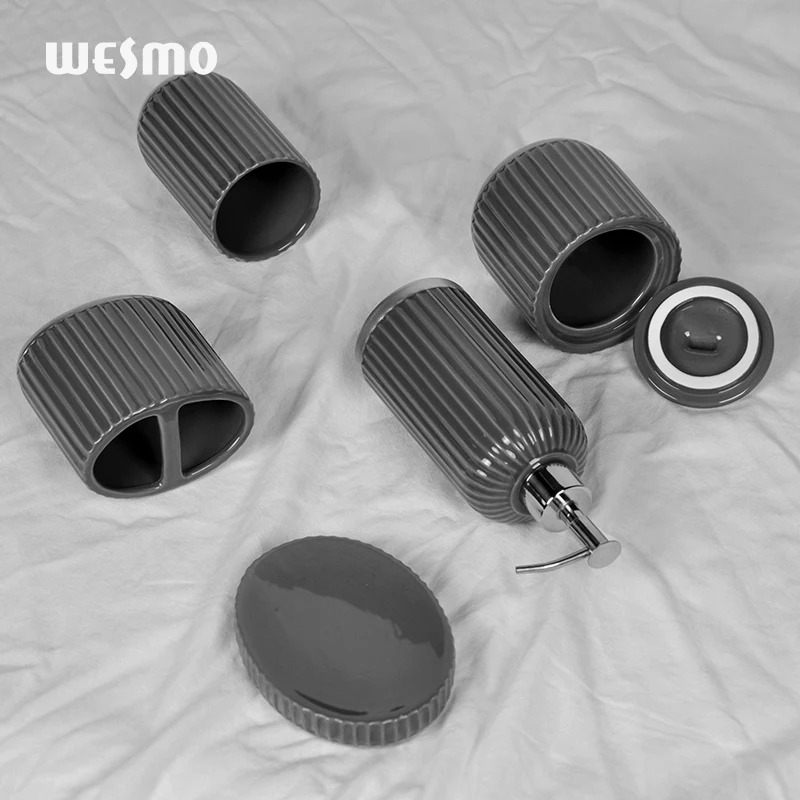 Modern European Noble and Elegant Style Household Ceramic Bathroom Sets Luxury Bathroom Accessories for Hotels home