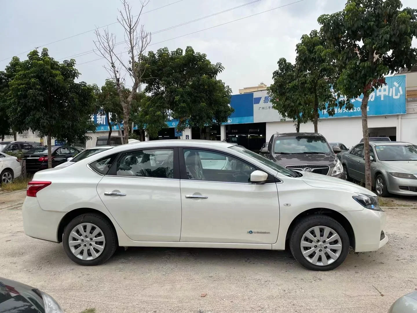 Дешевый Электрический автомобиль Nissan Sylphy EV седан автоматический