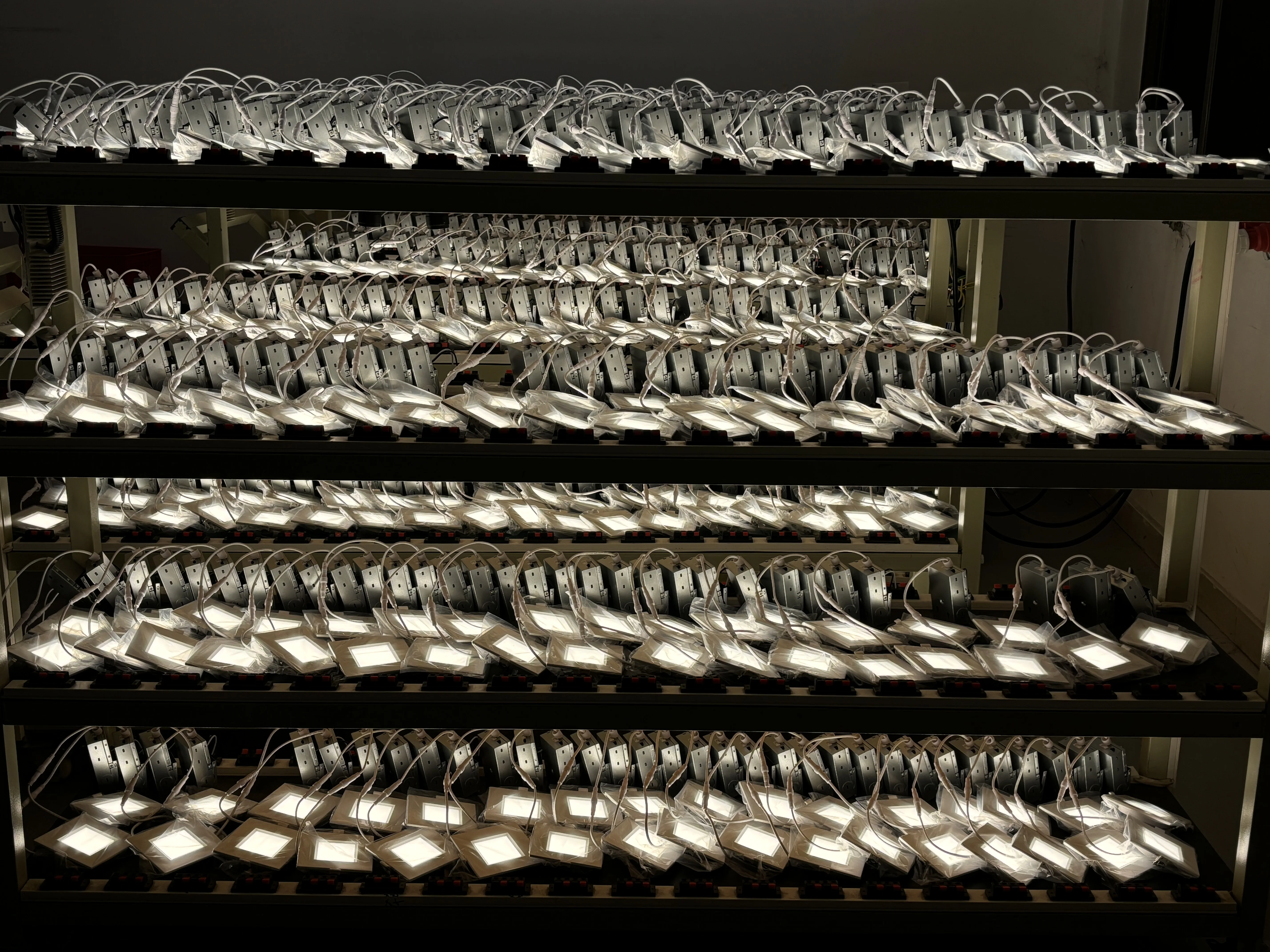 ETL ES FCC 4inch 9W Slim Square LED Panel Light with Round Cut Out Hole No Flicker Driver 3CCT Adjustable White Aluminum Body