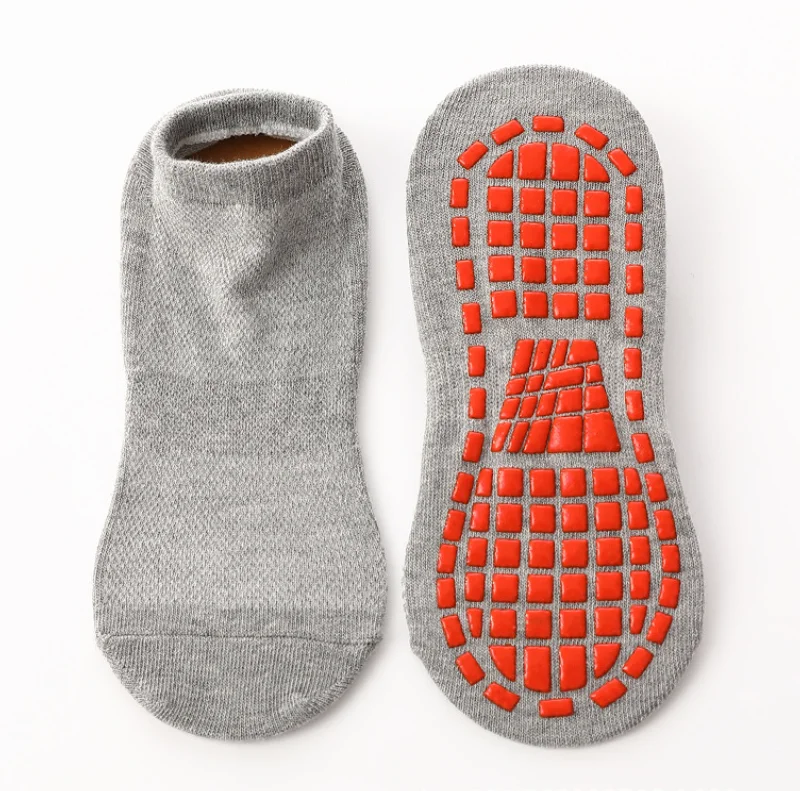 Non-Slip Skid Socks Yoga Socks with Grips Colorful Soft Sport Socks for Women Men