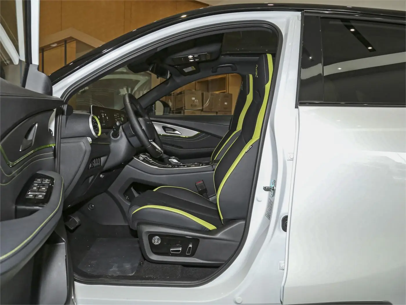 Dongfeng forthing friday 2023 630 Ultra for dongfeng electric suv range 630km hot selling cars