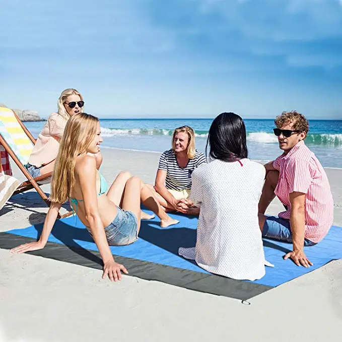 Mini Pocket Blanket Outdoor Folding Moisture Pocket Picnic Mat Waterproof Beach Blanket