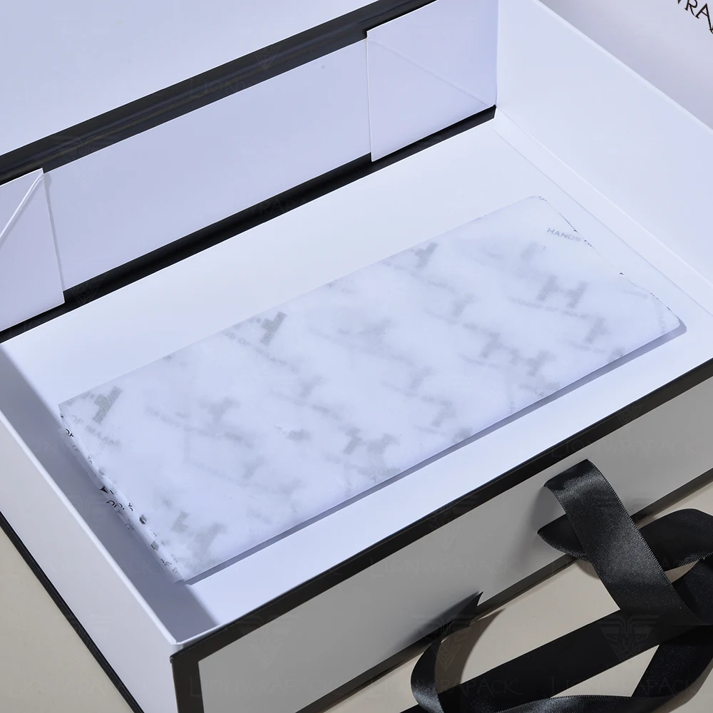 Luxury and Sustainable Storage Boxes by Lionwrapack Customizable Logo Foldable Design and Magnetic Closure for Clothing and Shoe