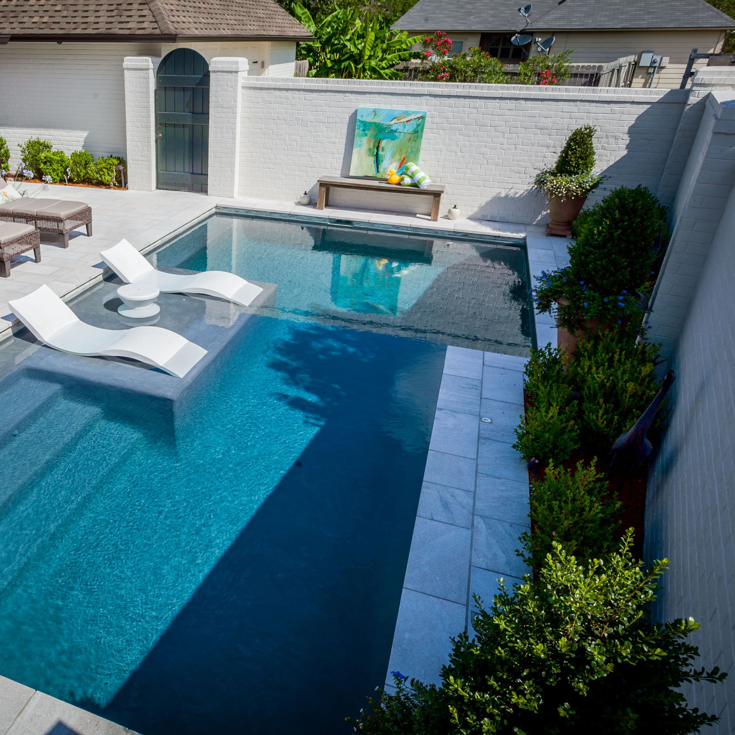 Tanning Ledge Pool Chaise Lounger In Pool Furniture in Water Sun Bed Lounge Chairs