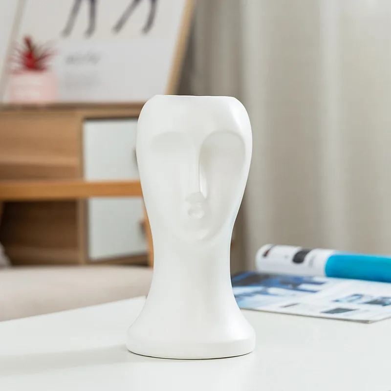 Q061 Hot Sale Luxury Vase Artwork Artistic Drawing Created Ceramic Flower Vase Decoration