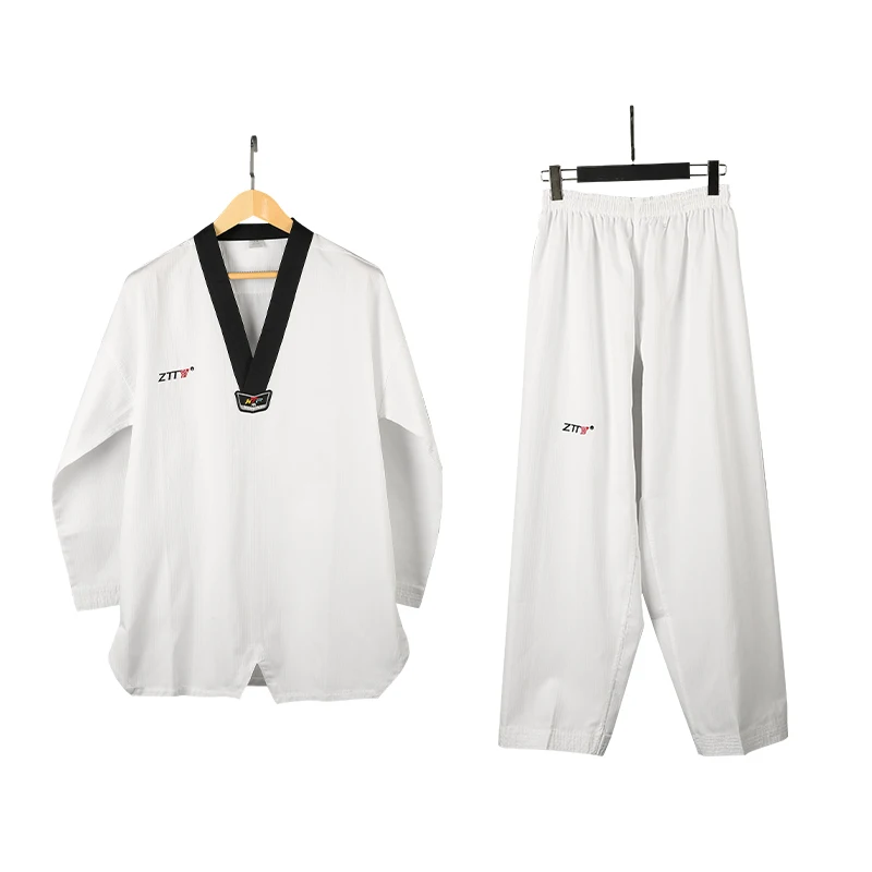 Оптовая продажа Заводская поставка оборудование для тхэквондо Dobok костюмы тхэквондо-карате