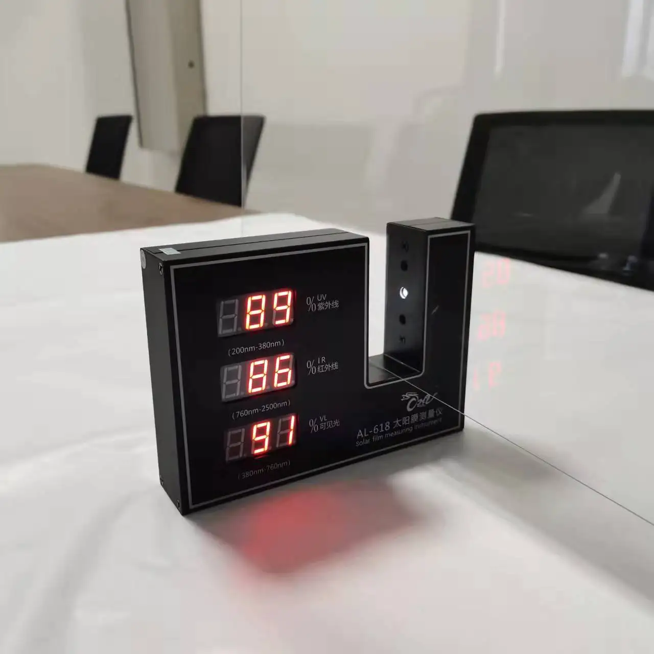 Newest Factory  Small 1.1mm2mm3mm4mm5mm6mm8mm10mm12mm flat tempered transparent glass for display electronic equipment