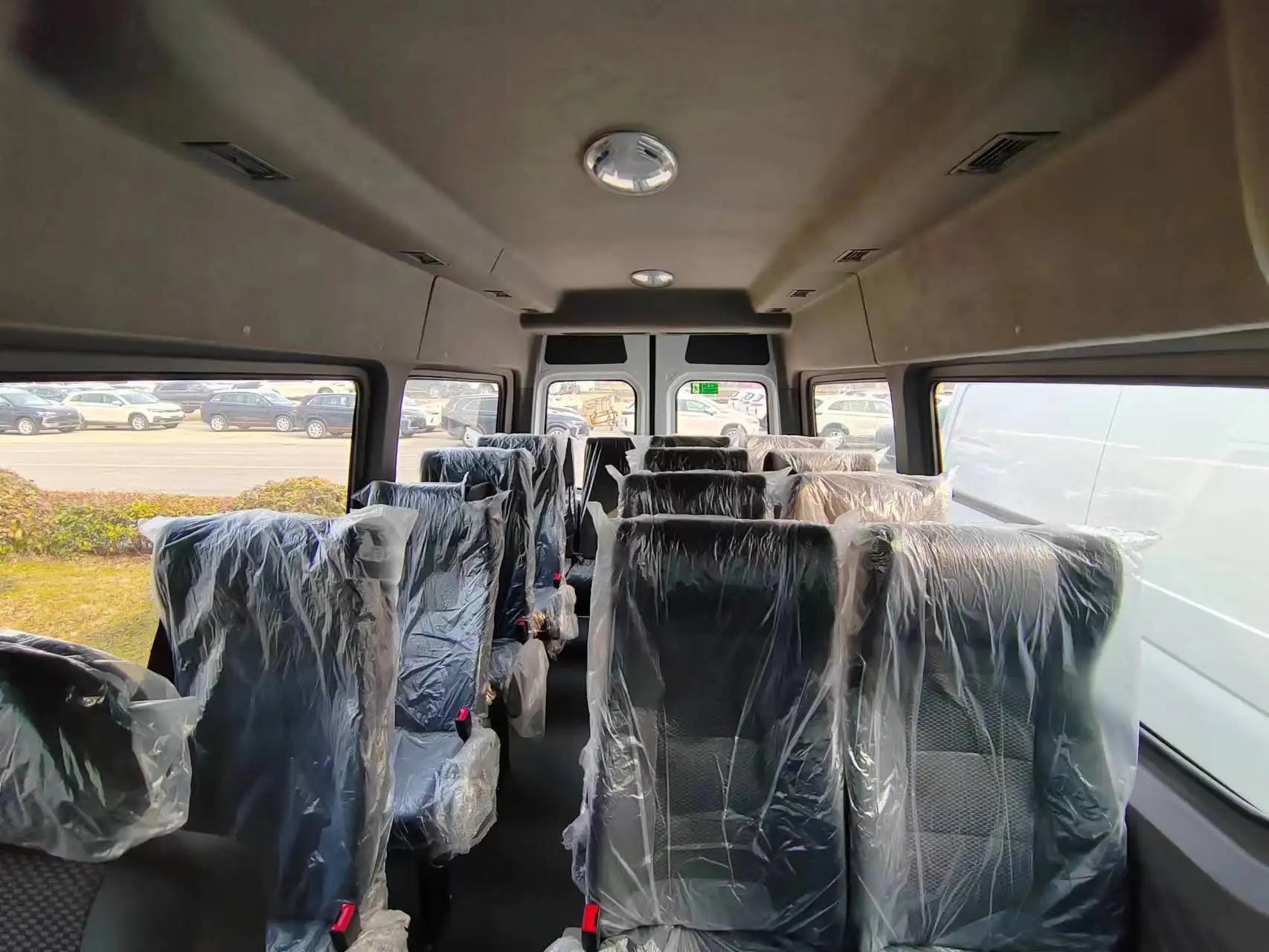 Aucwell EEC certificated electric bus RHD electric minibus with 19 seats