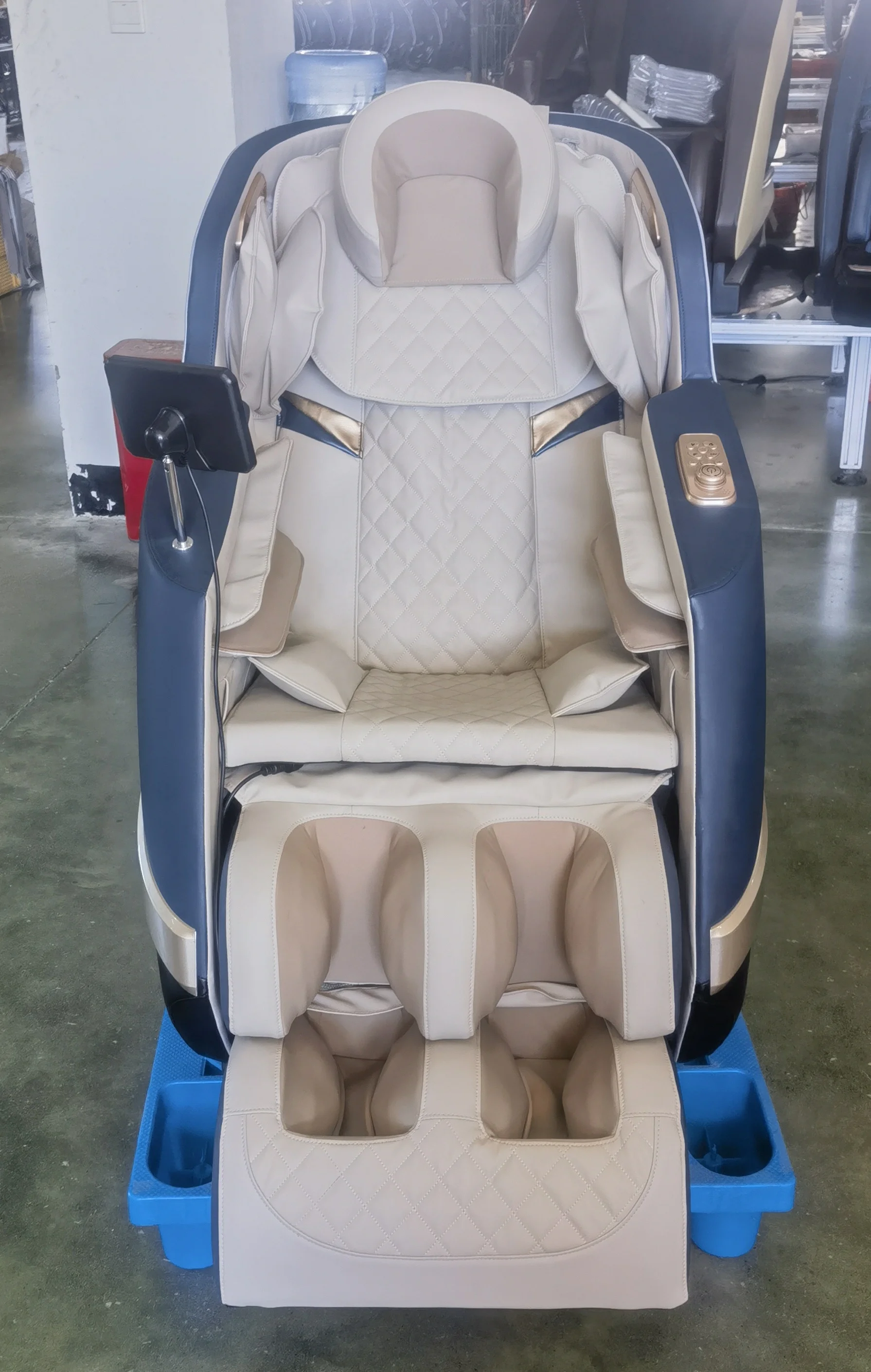Cheap Luxury Shiatsu Massage Chair Foot Spa Kneading Full Body Massage Seat Music Heating Zero Gravity 4d Massage Chair