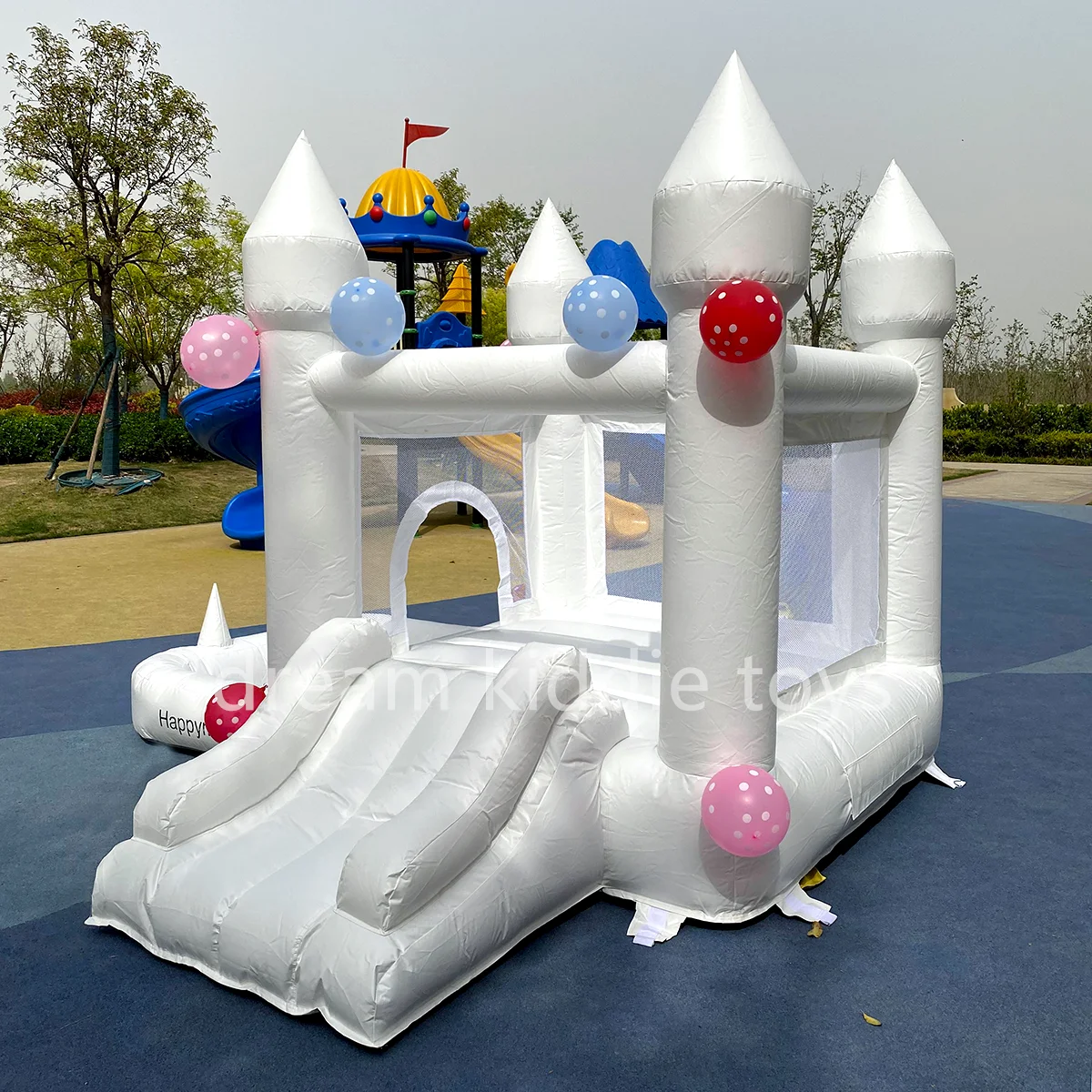 Commercial Mini White Bounce House  With Ball Pit Jumping Castle Inflatable Bouncer