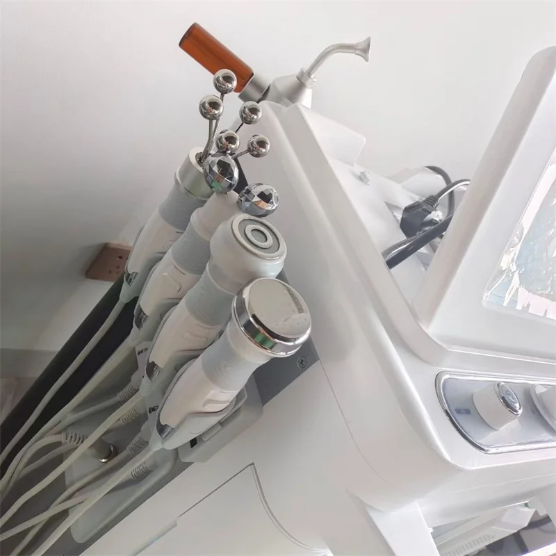 2024 new trending wholesale esthetician multi-functional face beauty salon equipment oxygene best facial machine