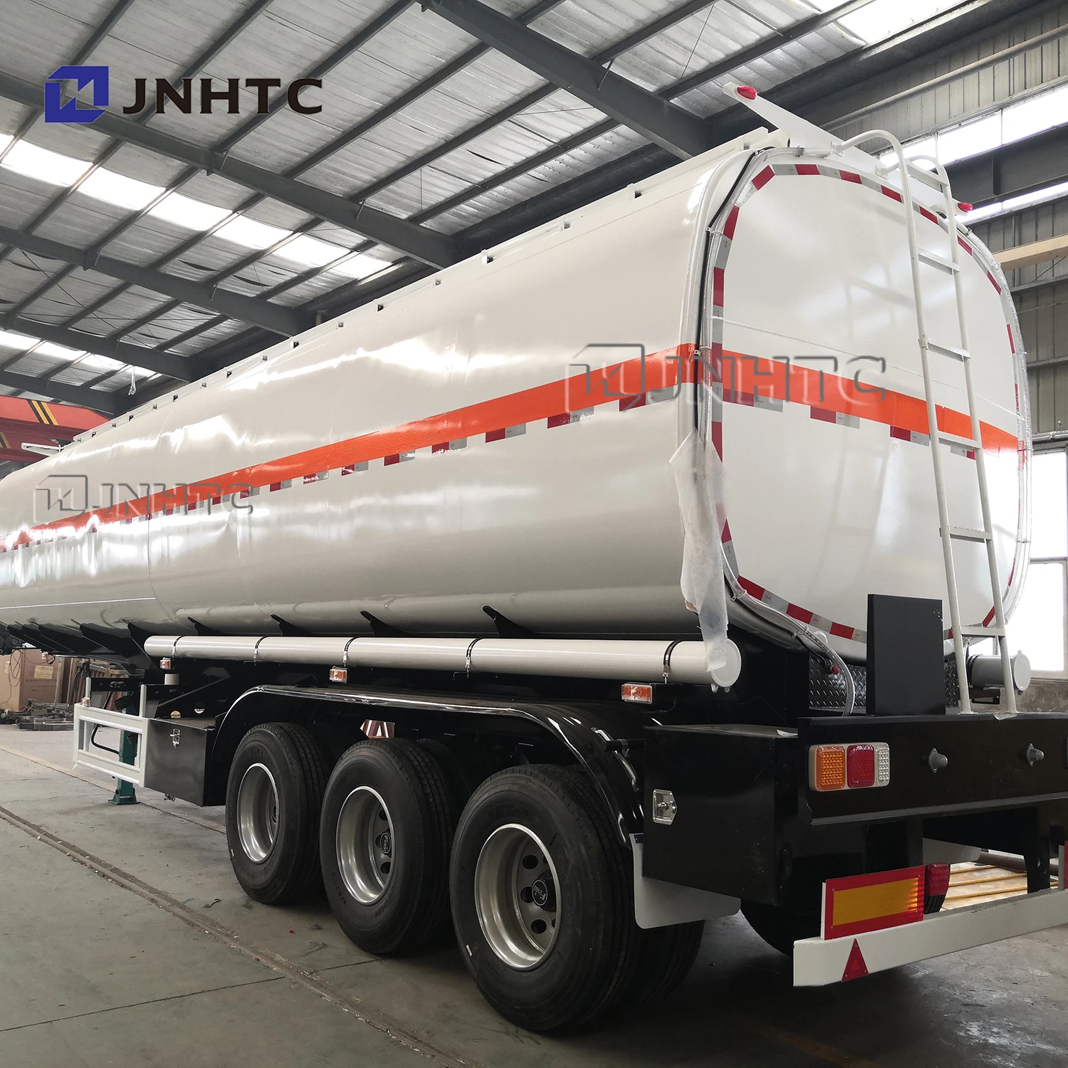 Factory supply 50000Liters three axles Carbon Steel 50cbm Oil Tank Fuel Tanker Semi Truck Trailer with Adr