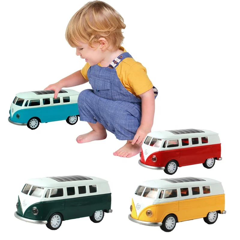 Wholesale 1/32 Pull Back Alloy Bus Model With Open The Door Scale Diecast Toy Light And Music Bus Toy OEM/ODM