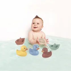 Baby Bath Toys Spray Water Floating Silicone Boat Animals Rubber Duck Bath Toy.
