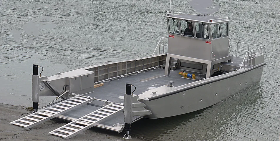 37ft aluminum landing boat for fish farm work with crane
