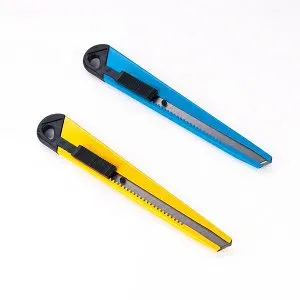 Pink/blue/yellow economic stationary 9 mm Utility Knife cutter metal handle