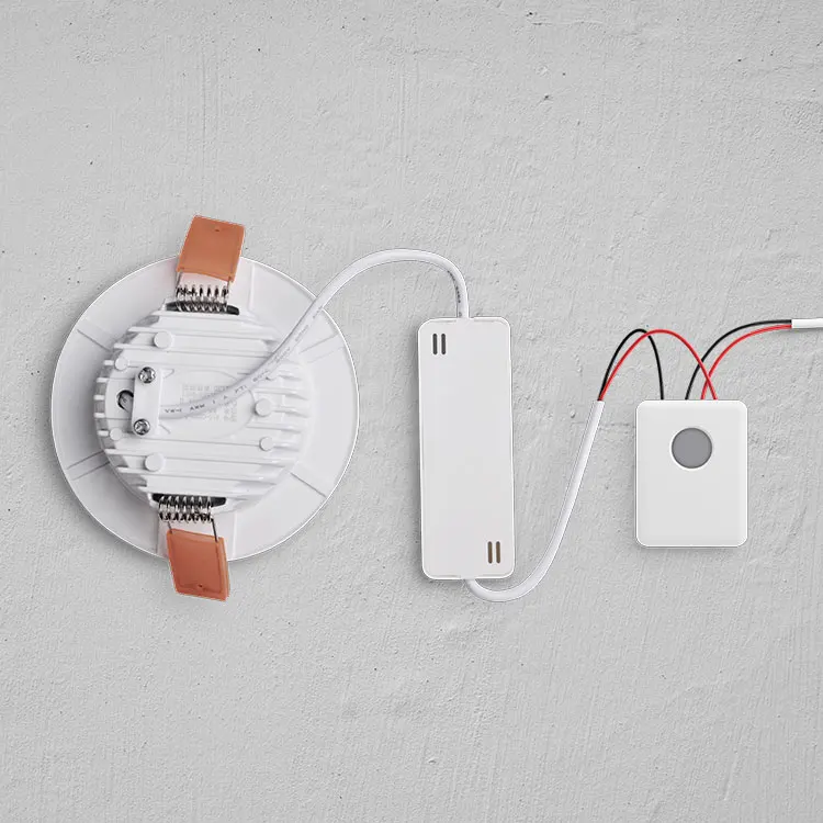 BroadLink SCB1E Smart Home Wifi Phone Control Power Switch with Energy Monitor Smart Switch