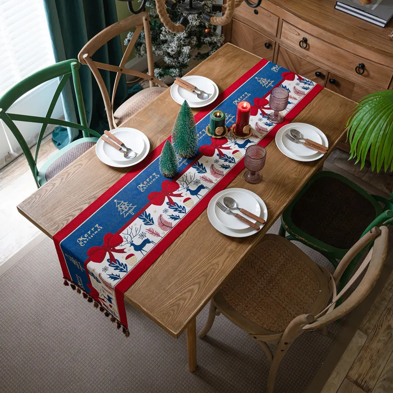 New Customization Christmas Knitted Fabric Tassel Home Grid Table Decor Table Runner for Winter Dining Farmhouse.