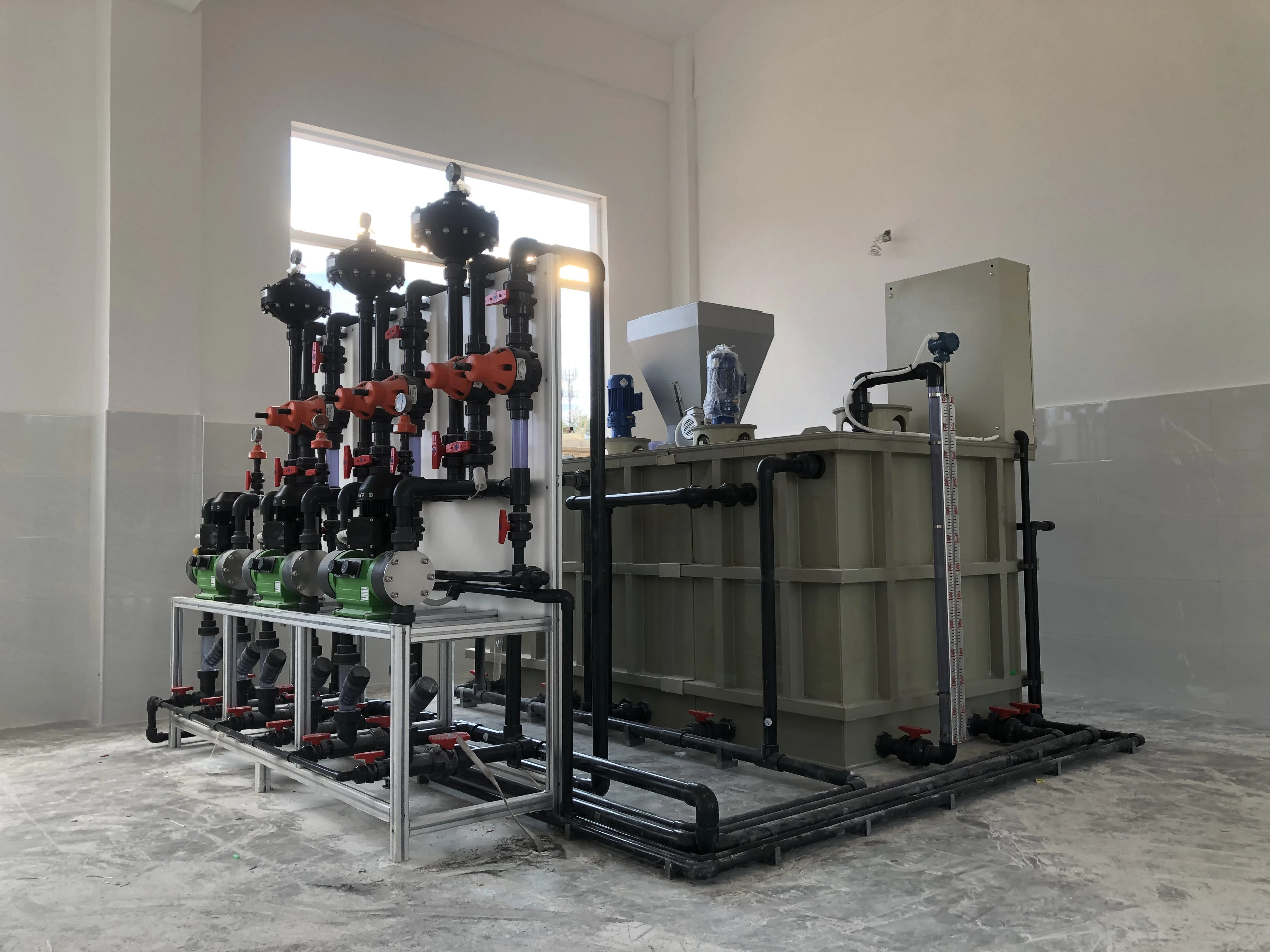 Wiztech Alkali Flake Caustic Soda Solution Production Plant by Ion Membrane Electrolytic Cell