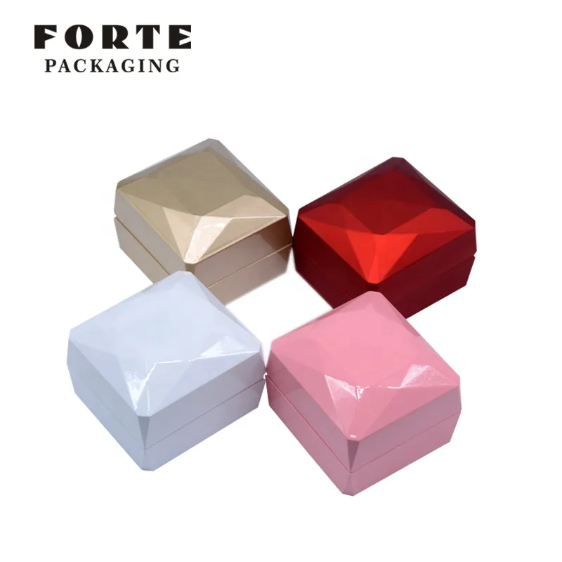 FORTE New Design High Quality Led Light Paint Jewelry Box Packaging Luxury Jewelry Organizer Box Jewelry Gift Box