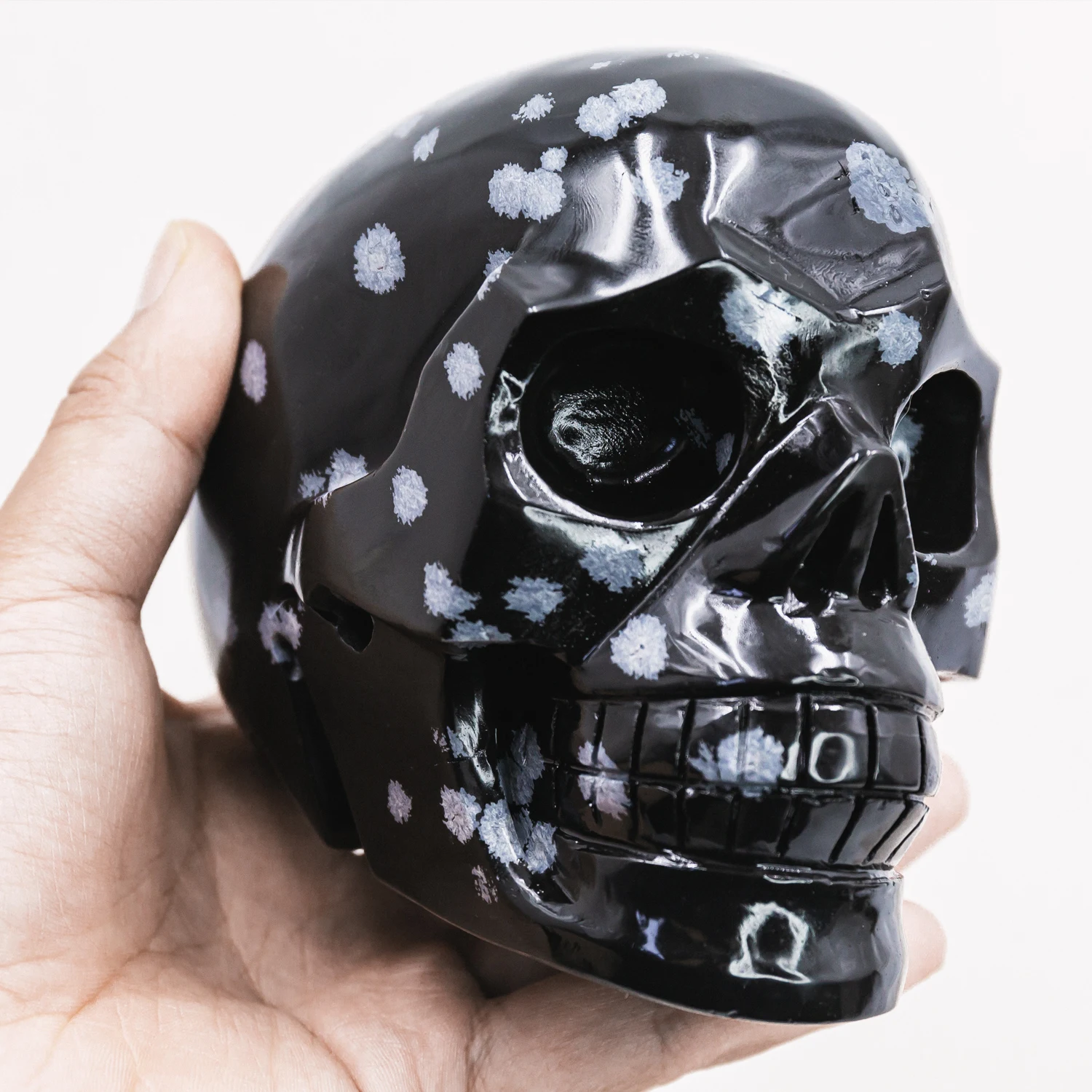 High Quality Natural Hand Carved Snowflake Obsidian Skulls Crystal Carving Skulls For Decoration
