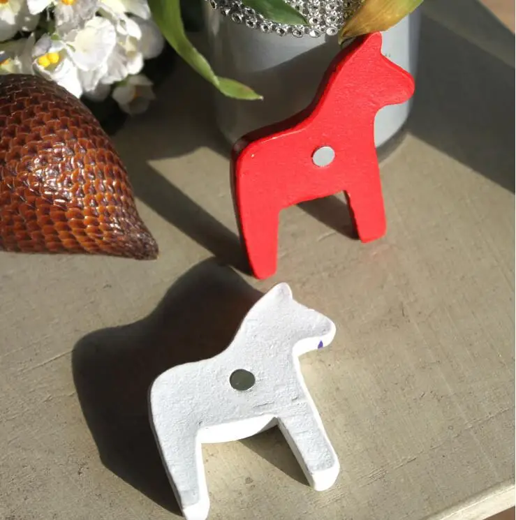 European and American handpainted wooden dala horse refrigerator stickers  magnetic stickers decorative dala horse stickers