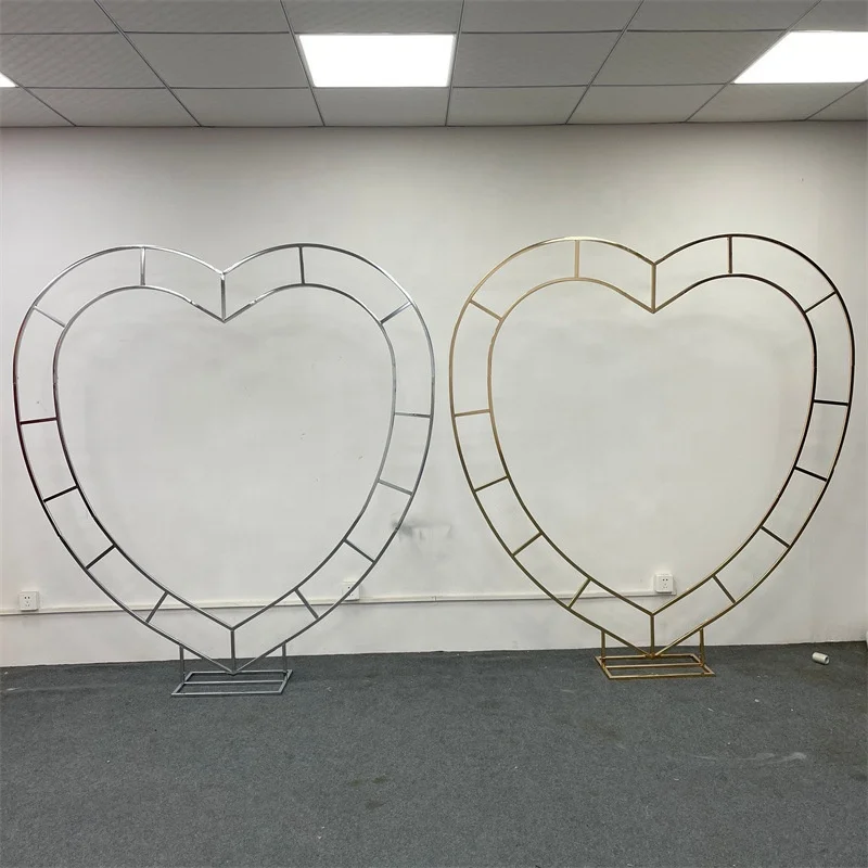 Romantic Wedding Backdrop Special Stainless Steel Metal Heart Shape Arch Backdrop Shiny Gold Frame Metal Arch Backdrop Stand