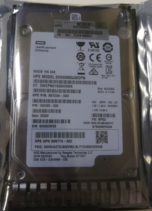  Новый жесткий диск 900 гб SAS HPE