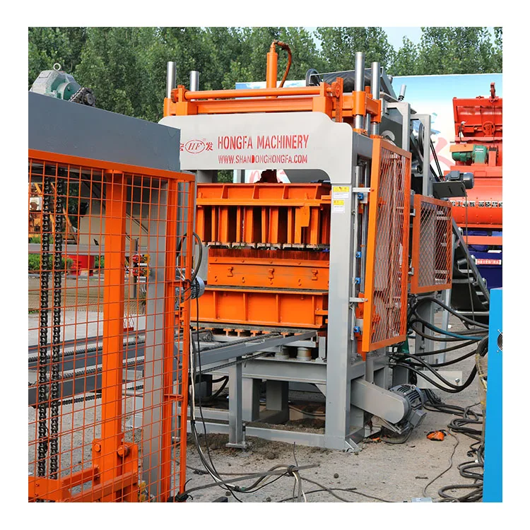 Hydraulic Press Block Making Machine QT5-15 Construction Industries Suitable Produces Cement Blocks with Moulds