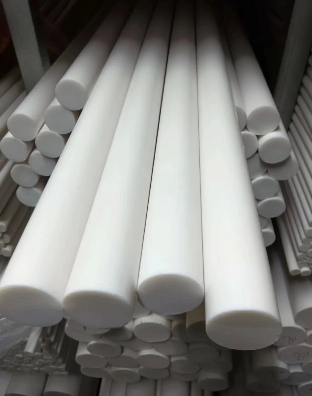 Plastic Bar Virgin PTFE Bar PTFE Rod Chemical resistance T-eflon Rods Cut size Insulators Fluorine Ptfe hose