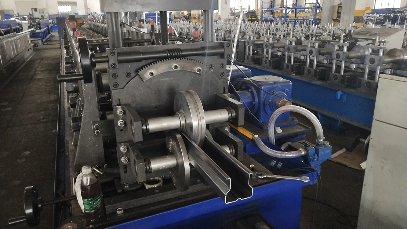 Highly Appreciated Amazing Quality High-end Product Roll Forming Machine