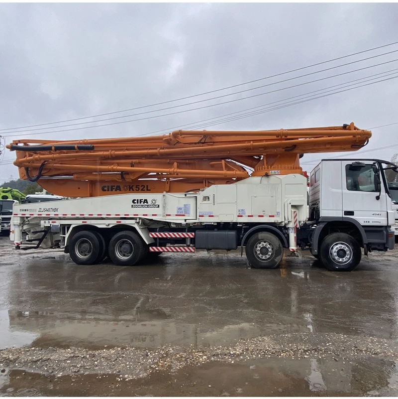 Used CONCRETE PUMPS CIFA 50m 52m ACTROS 4141 Chassis Refurbished Concrete pump truck for sale