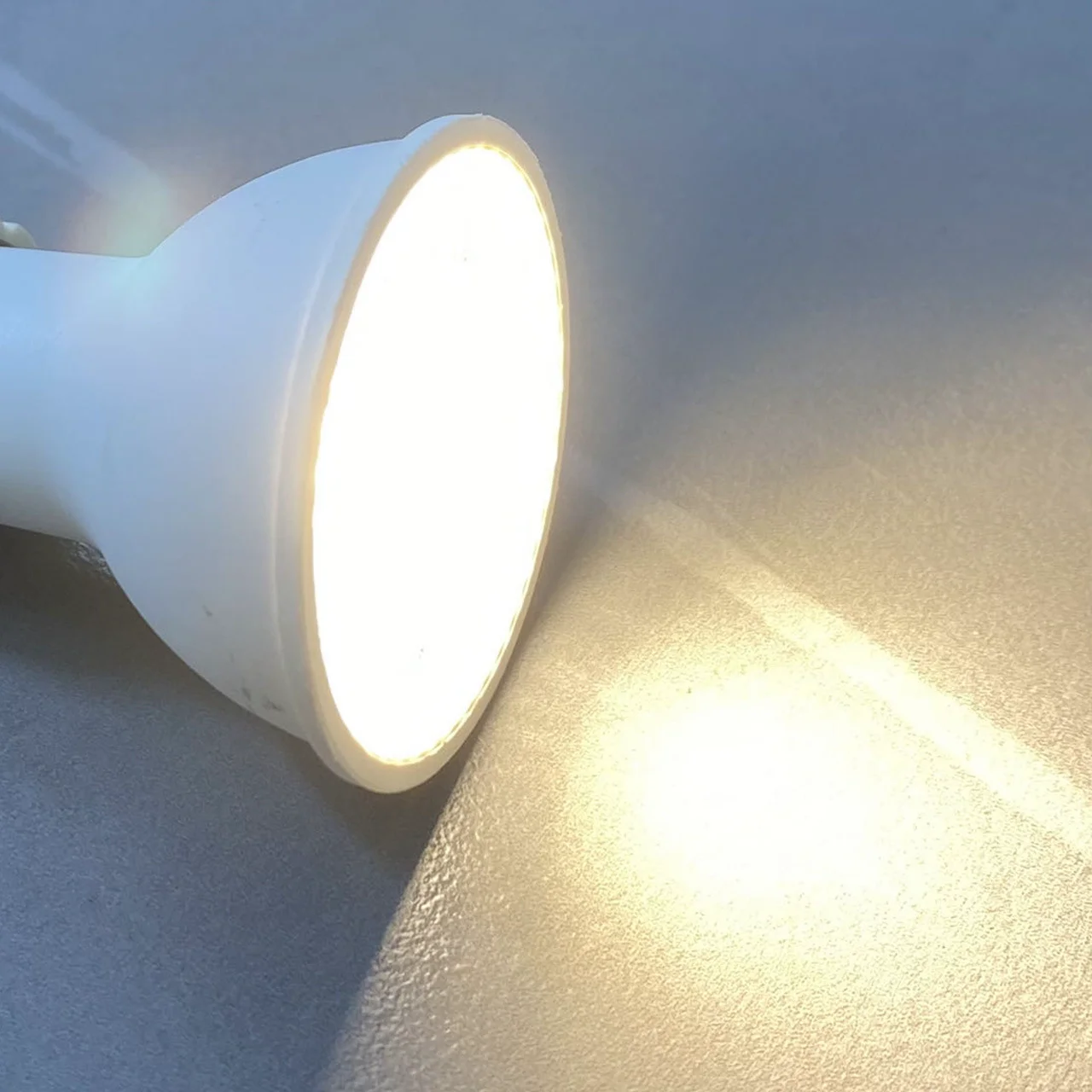 Warm White Natural White Day Light 110V  High Quality Downlight Triac Dimmable AC220-240V 5W GU10 LED Spot Light Ceiling