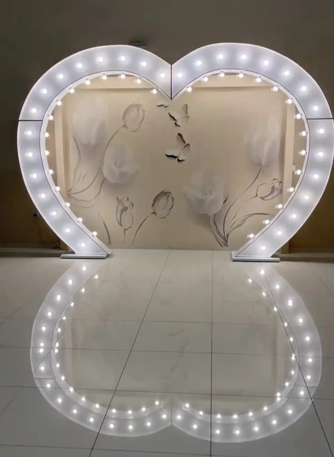 Wedding Decoration Backdrop Heart Shaped Led Backdrop for Events Decoration Heart Shaped Arch for Wedding Decoration