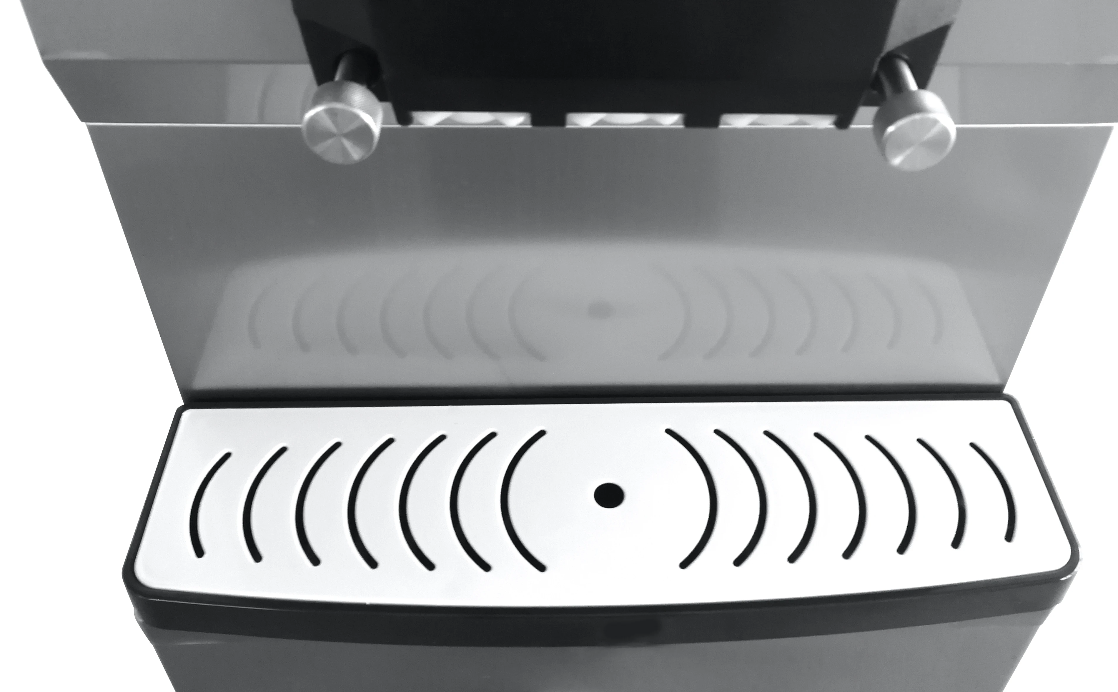 Hot Sale Professional Manufacturer 3 Flavors Commercial Soft Ice Cream Machine Soft Sereve With Regeneration function