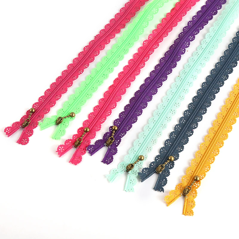 Manufacture Different Sizes and Colors Lace Tape Invisible Zipper