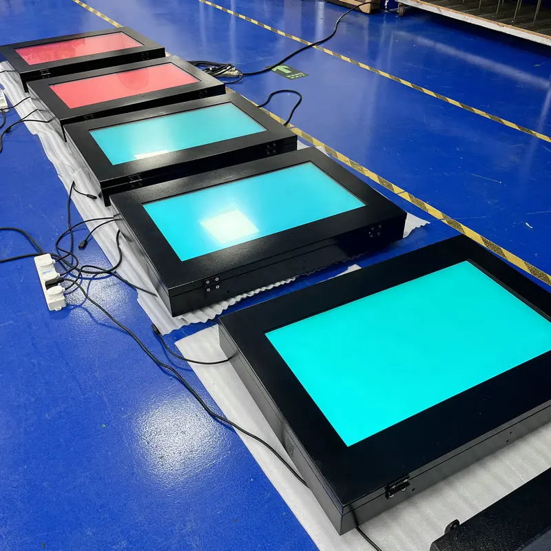 32 Inch Outdoor Waterproof 2500nits Industrial Anti-Glare Horizontal Screen Wall Mounted Touch Android Advertising Screen