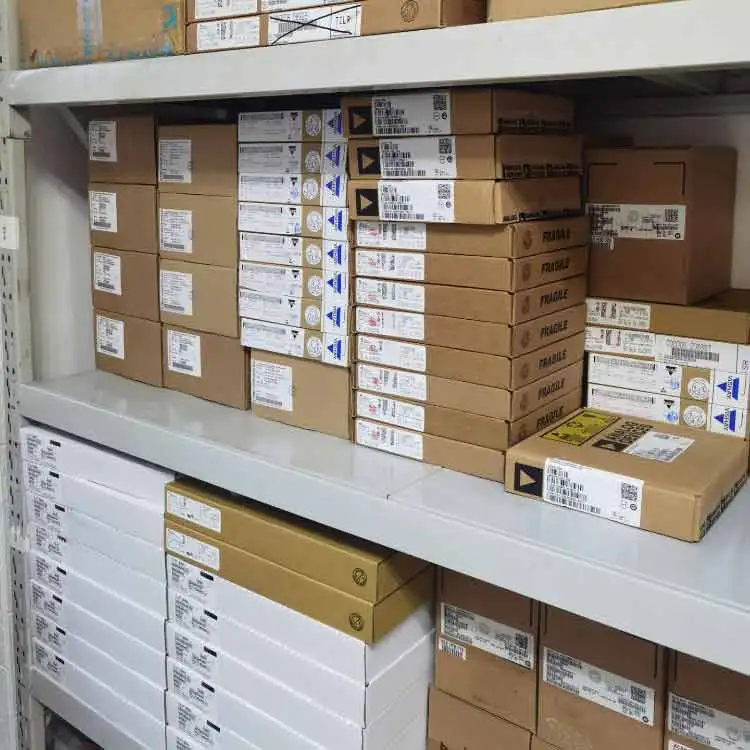 New Original Integrated Circuit 	Audio D/A Converter ICs	DIP	PCM54HP