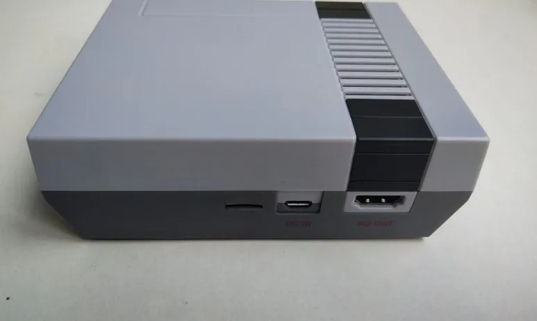 Hot mini Retro Classic Handheld Game Player Family TV Video Game Console HD Port 621 8 Bit Games Built-in TF Card Can download