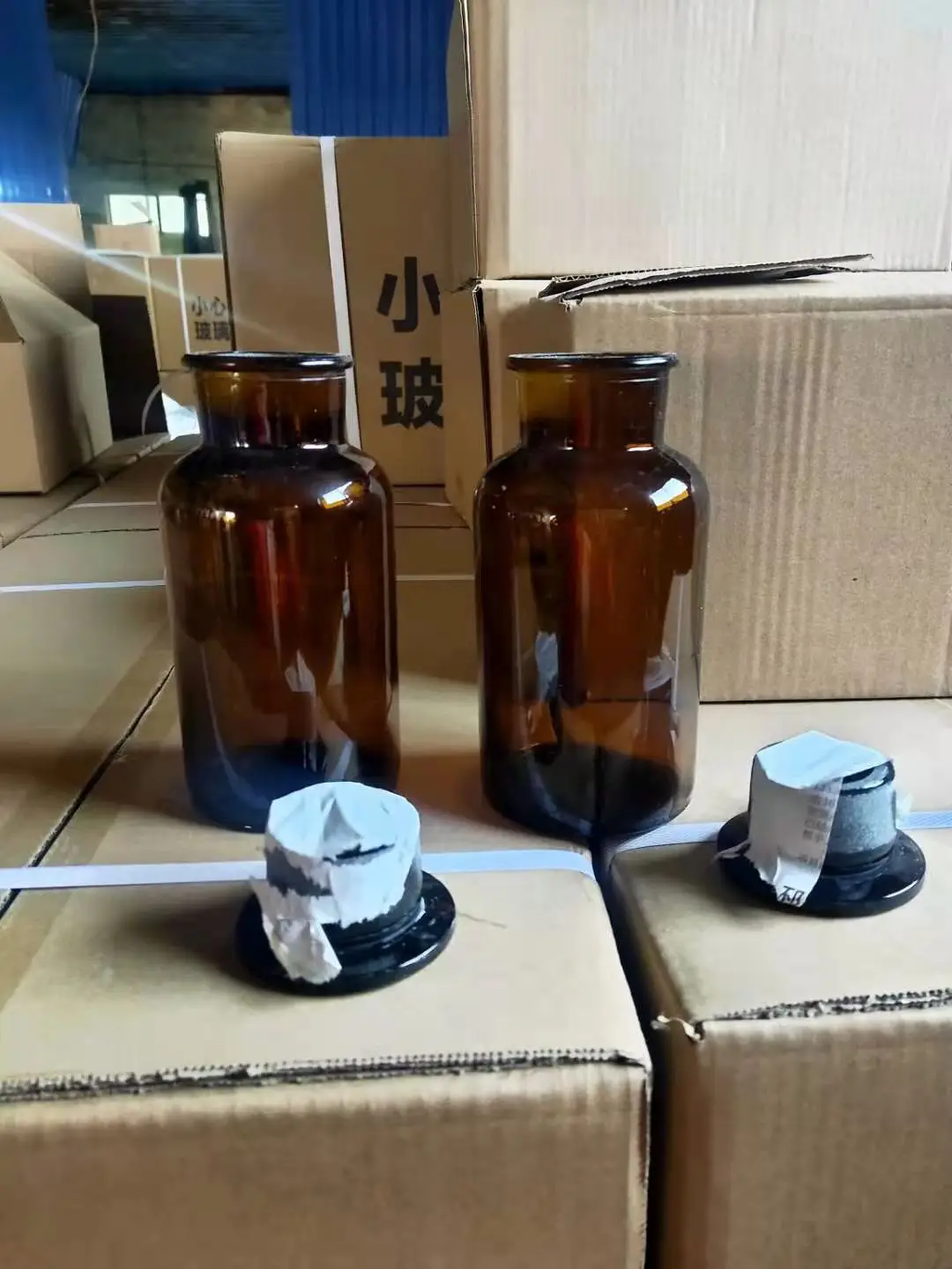 60ml 125ml 250ml 1000ml decorative amber apothecary glass jar with mouth