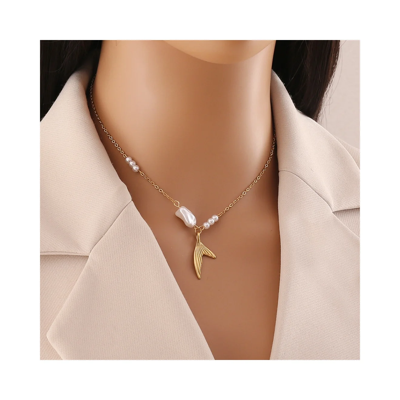 Ocean Series Starfish Shell Pendant Necklace High Quality Cheap Boho Summer Starfish Shell Pearl Mermaid Tail Charm Necklace