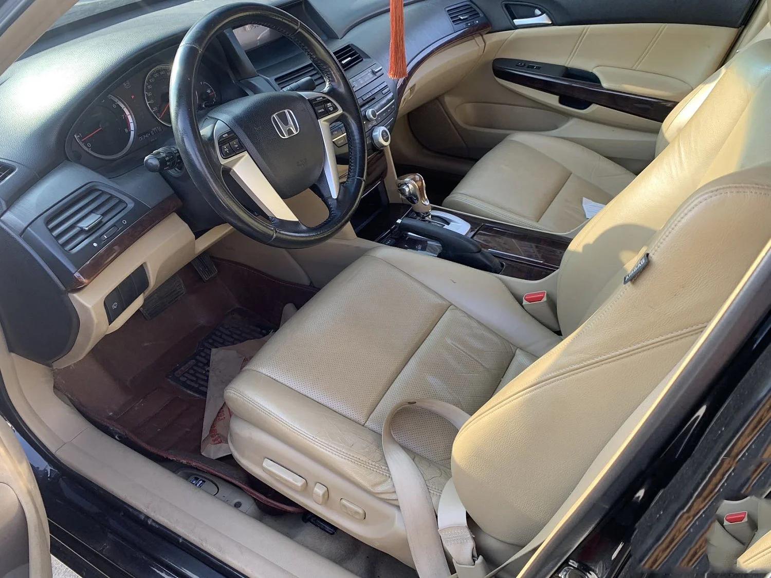 Подержанные автомобили из Китая дешевые Accord 2013 2 0 PE подержанные