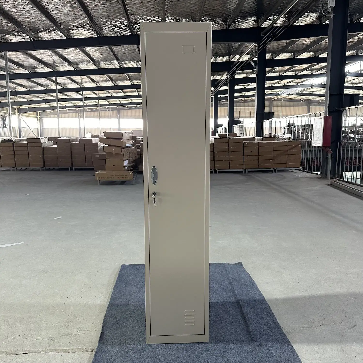 Wholesale single door metal locker wardrobe staff Gym School storage cabinet steel locker for grey