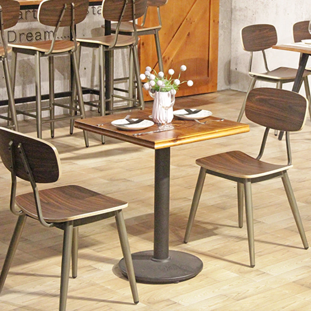 2023 Hot Sale Commercial Restaurant Bistro Furniture Chairs Modern Luxury Designer Stackable Cafe Shop Chairs