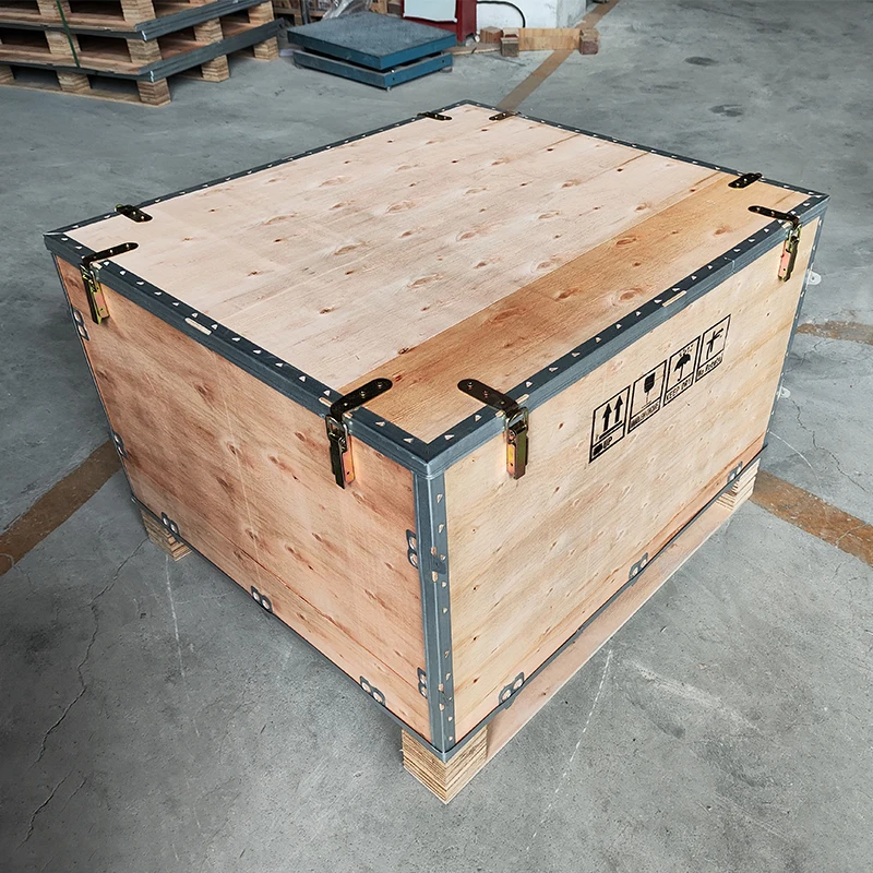 Logistics packaging wooden crate locking international freight wooden transport box stackable mobile storage box