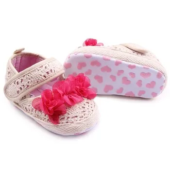Wholesale crochet fancy baby shoes flower design for baby newborn shoes