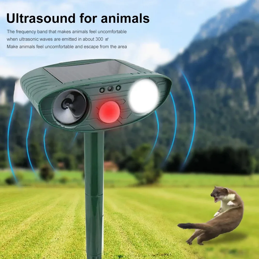 Solar Animal Repeller Outdoor PIR Motion Detector Cat Dog Repellant Animal Deterrent Device With Light Home Garden Supplies