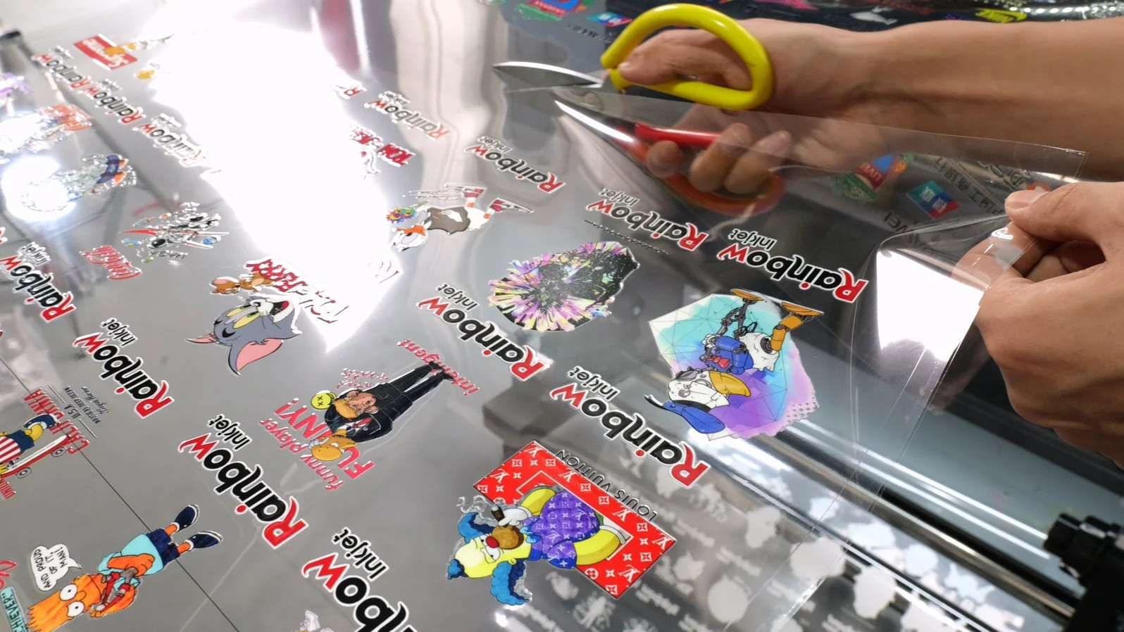 Rainbow A1 XP600 2 in 1 UV DTF Printer for Metal Plastic Glass Cardboard Driftwood Lighters Golf Balls UV DTF Printer Sticker